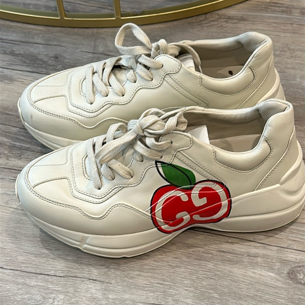Gucci Rhyton Apple Trainers